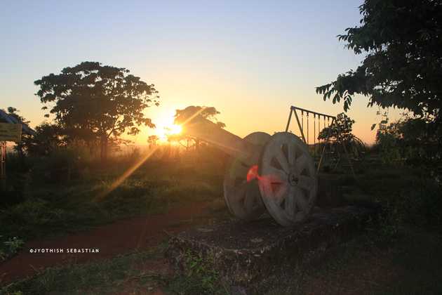 Cannon firing at Vilangan Hills